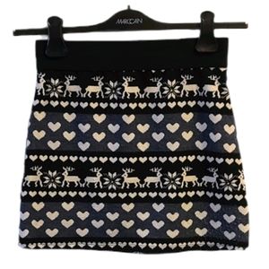 🦇2/$15- Cute skirt